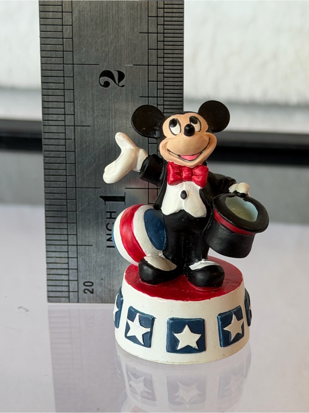 Vintage Lenox Disney Magic Thimble Collection Mickey Mouse figurine - Picture 9 of 10